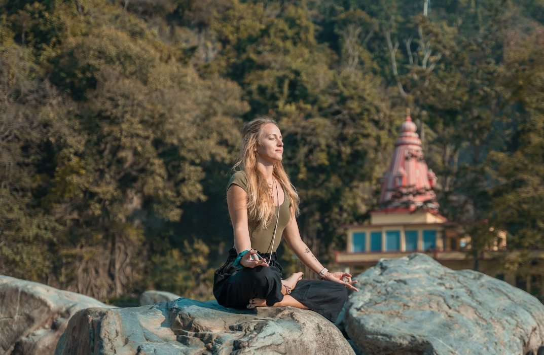 How Kundalini Meditation Helps Balance the Body, Mind, and Soul